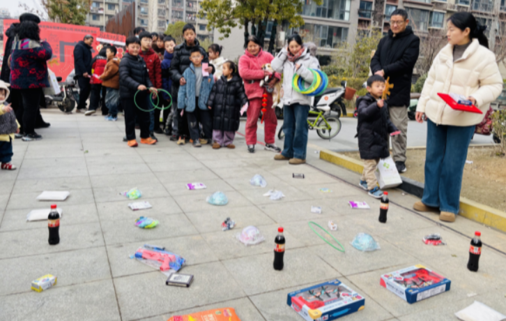 双庄街道曙光社区开展“丙午启新岁·邻里共团圆”邻里节活动